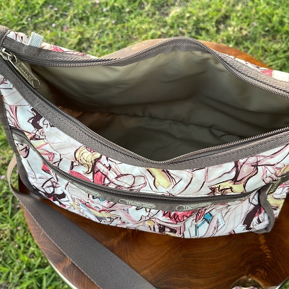 LeSportsac  Disney tinker bell classic hobo  crossbody with pouch - Picture 10 of 11